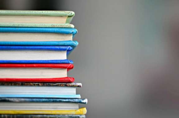 How to squeeze in one-on-one reading (and spread smiles)