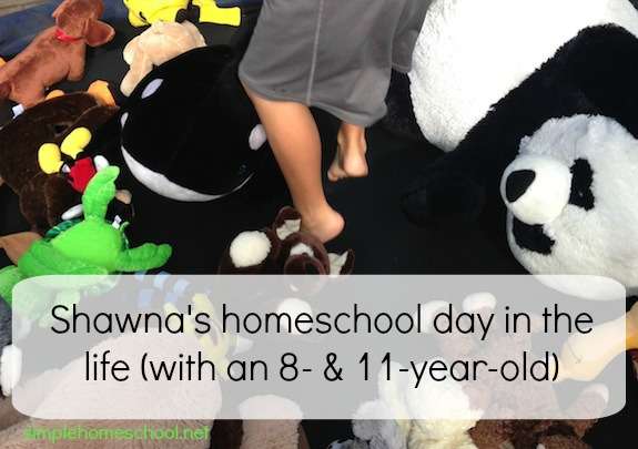 Shawna’s homeschool day in the life (with an 8- & 11-year-old)
