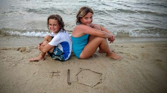 In Belize - the 10 marks that it's the 10th country the Weary family visited.